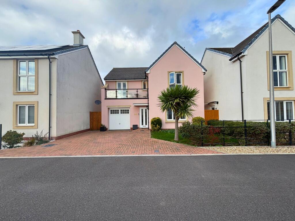 Main image of property: Whitney Crescent, Weston-Super-Mare, BS24