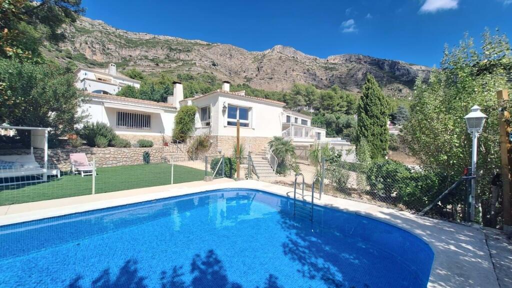 Main image of property: Valencia, Valencia, La Drova