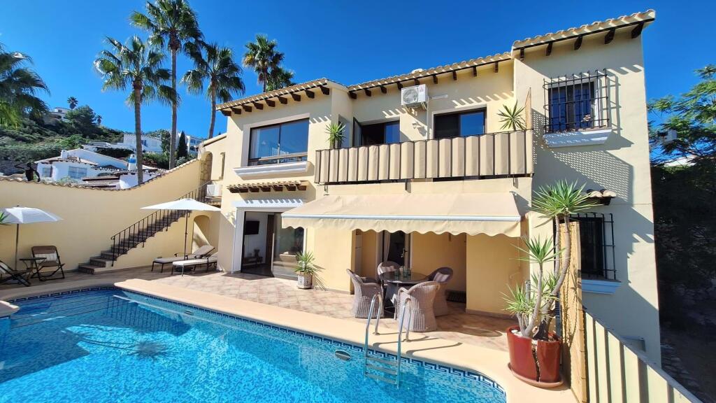 Main image of property: Valencia, Alicante, Pego