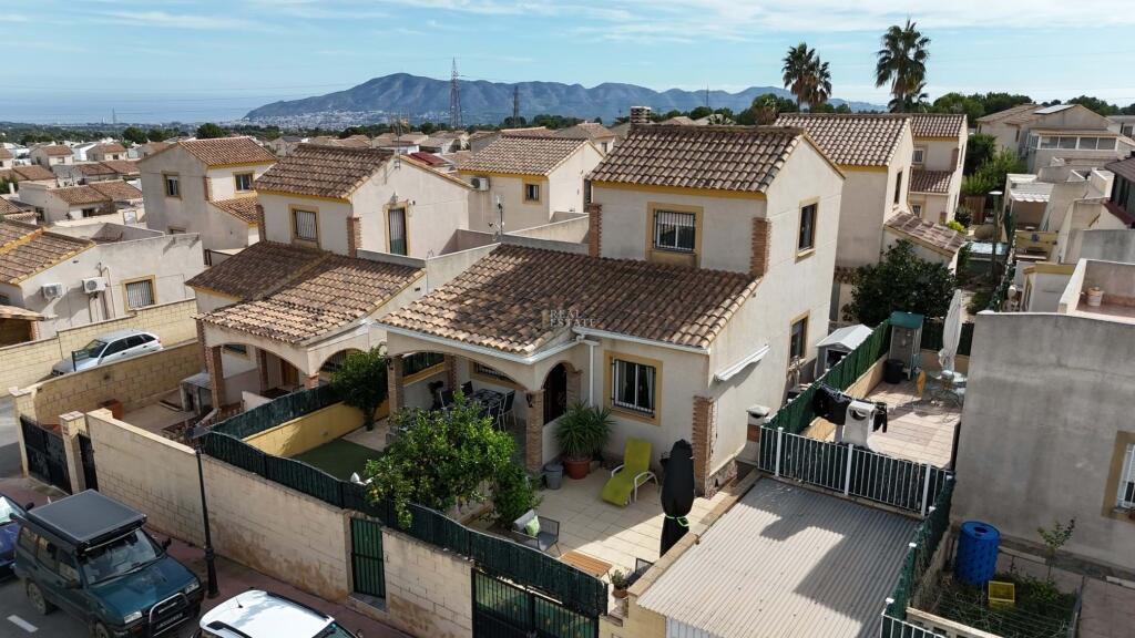 Main image of property: Valencia, Alicante, Polop