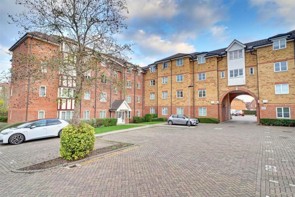 Main image of property: Yukon Road, Broxbourne