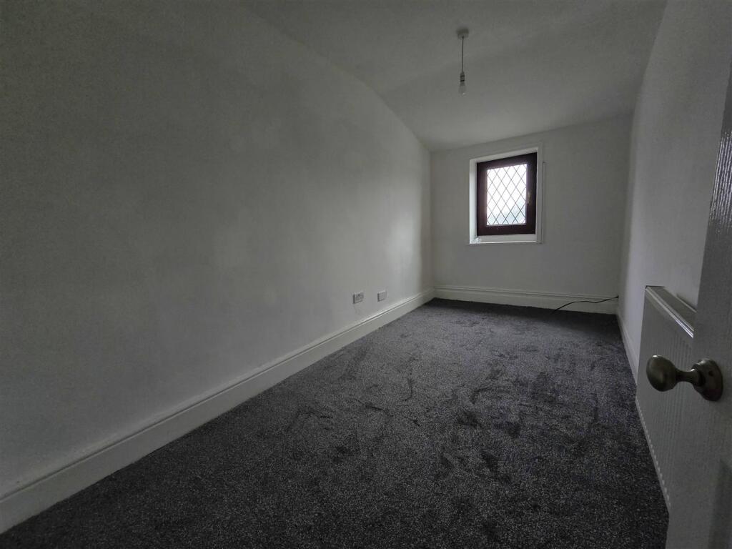 Additional property image - Burnley Road, Colne