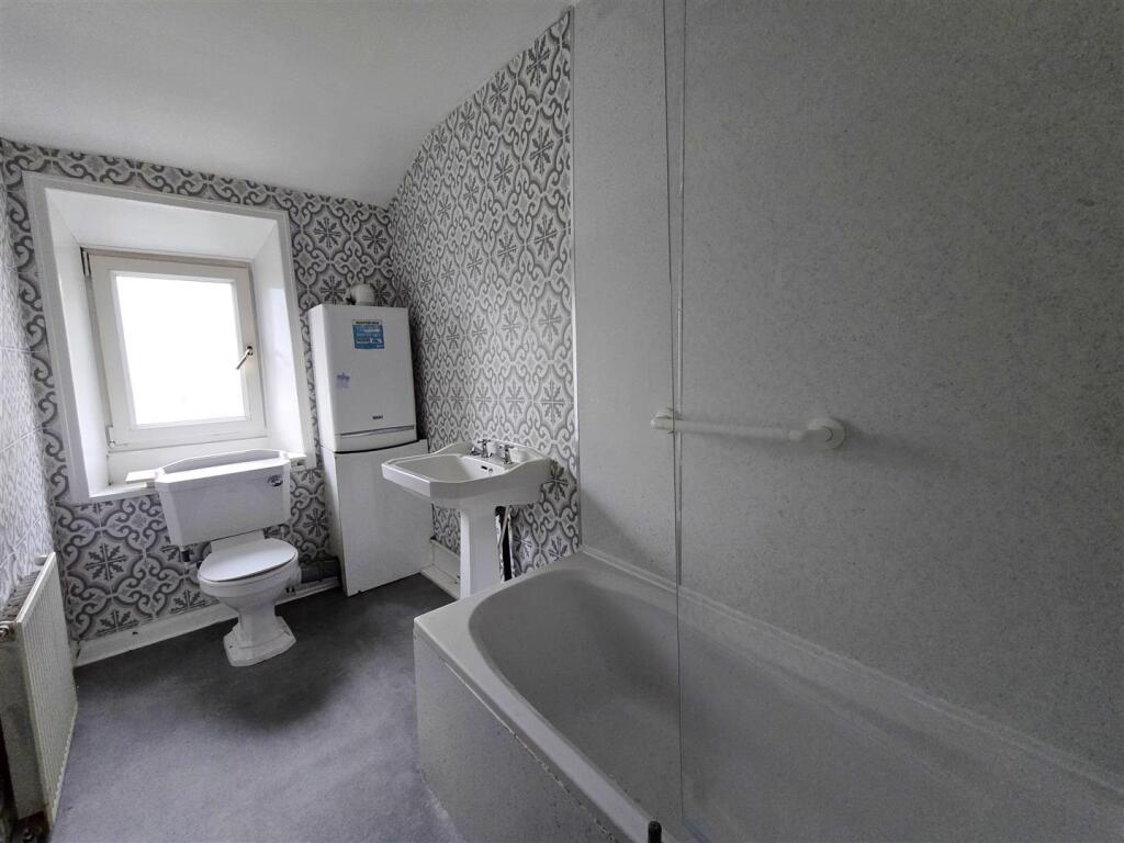 Additional property image - Burnley Road, Colne