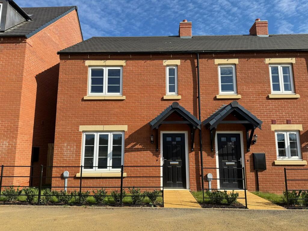 Main image of property: Wykham Park, Banbury, OX16