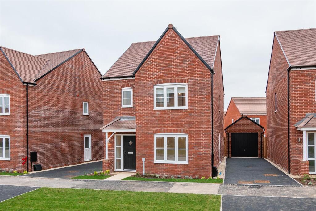 Main image of property: Hunts Grove, Hardwicke, GL2