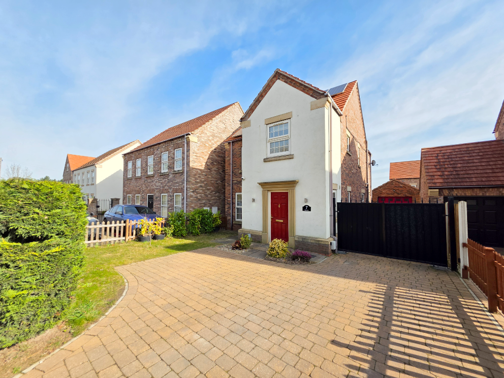 Main image of property: Wayside, Thorne Road, Doncaster, South Yorkshire, DN10