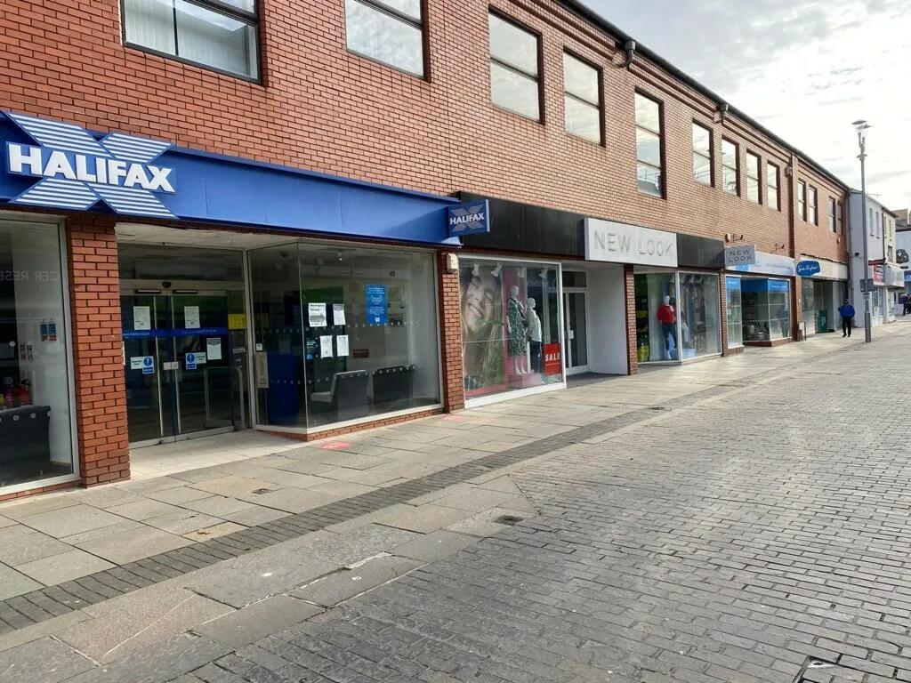 Additional property image - Caroline Street, Bridgend, CF31 1DN