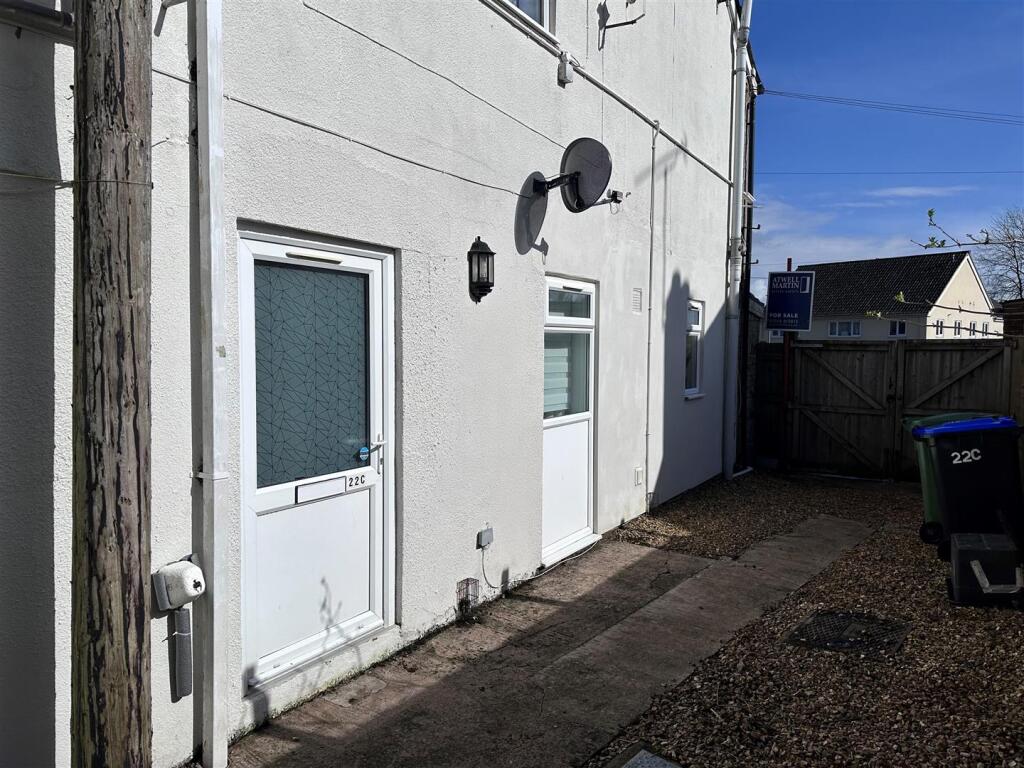 Main image of property: Calne Road, Lyneham, Chippenham