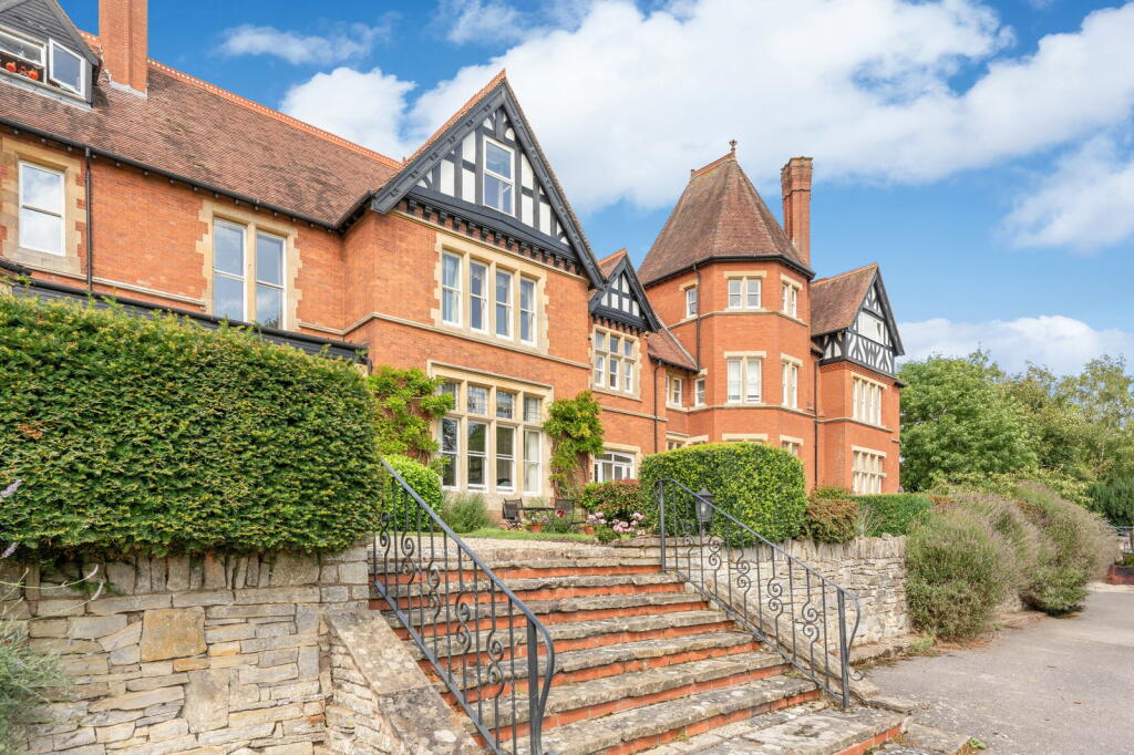 Additional property image - Apartment 3, Grafton Court, Temple Grafton B49 6NY