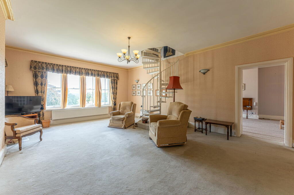 Additional property image - Apartment 3, Grafton Court, Temple Grafton B49 6NY