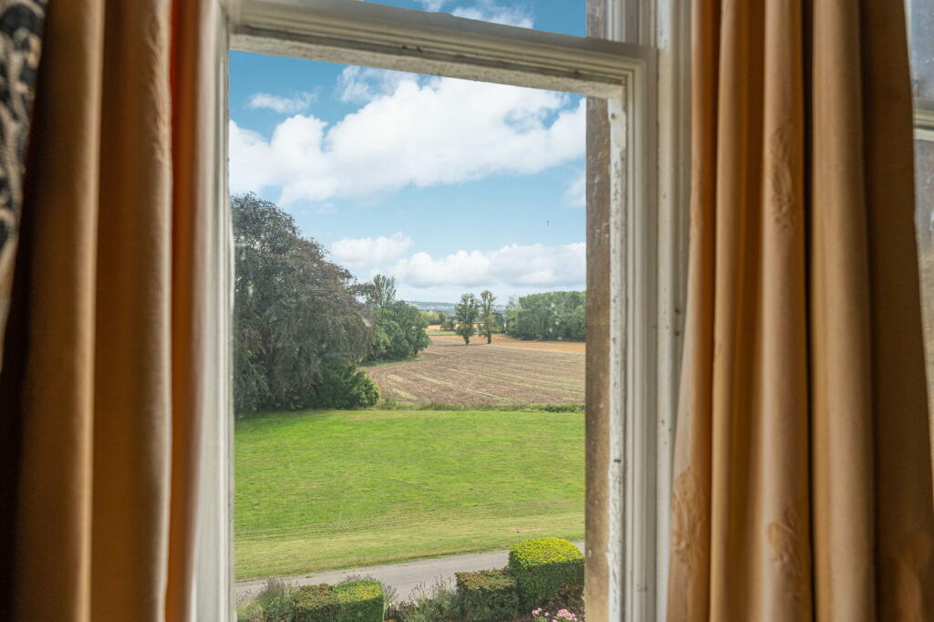 Additional property image - Apartment 3, Grafton Court, Temple Grafton B49 6NY