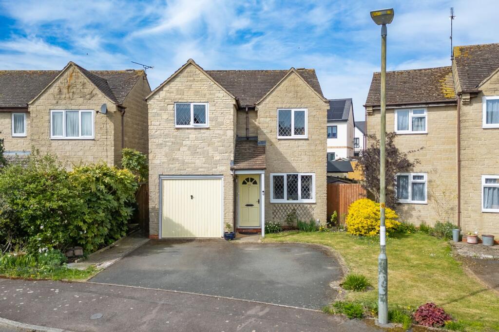 Main image of property: Croft Holm, Moreton-in-marsh, GL56 0JH