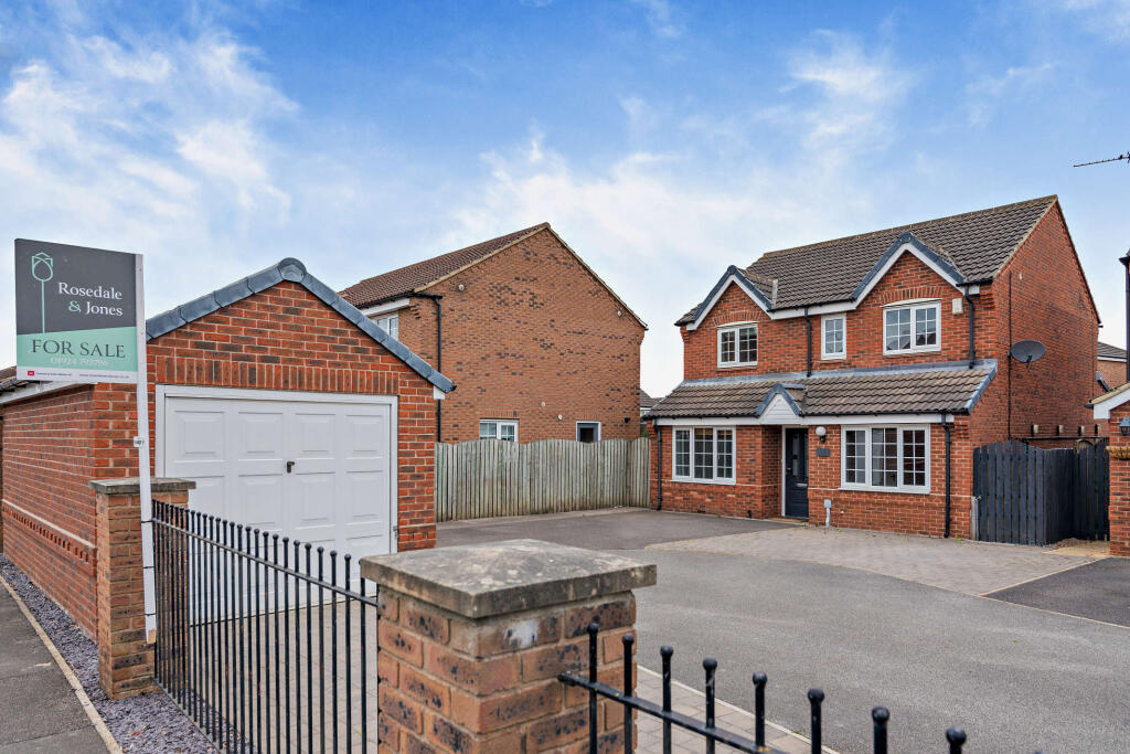 Main image of property: Pasture Way, Castleford, West Yorkshire