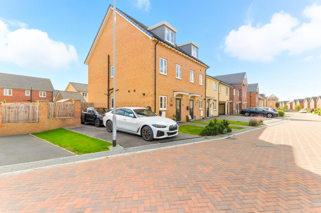 Main image of property: Waterside Crescent, Castleford, Yorkshire