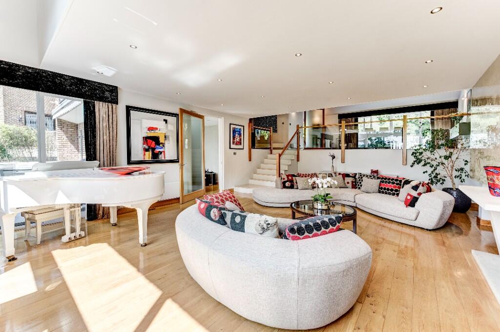 Main image of property: Highgate West Hill, London, N6