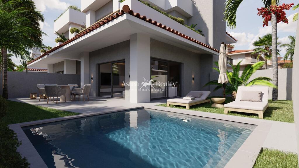 Main image of property: Canary Islands, Tenerife, Amarilla Golf