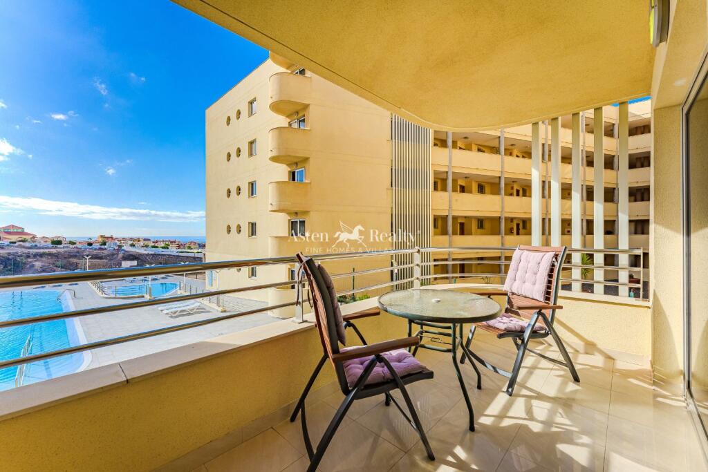 Main image of property: Canary Islands, Tenerife, Playa Paraiso