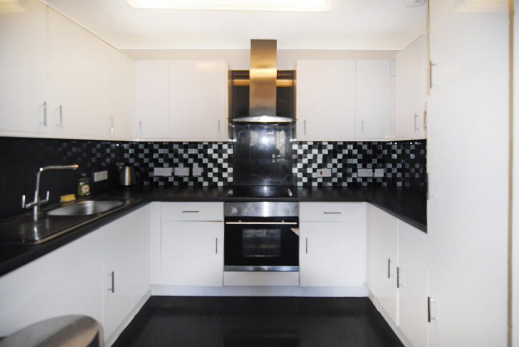 Main image of property: Sunny Bank, London, SE25