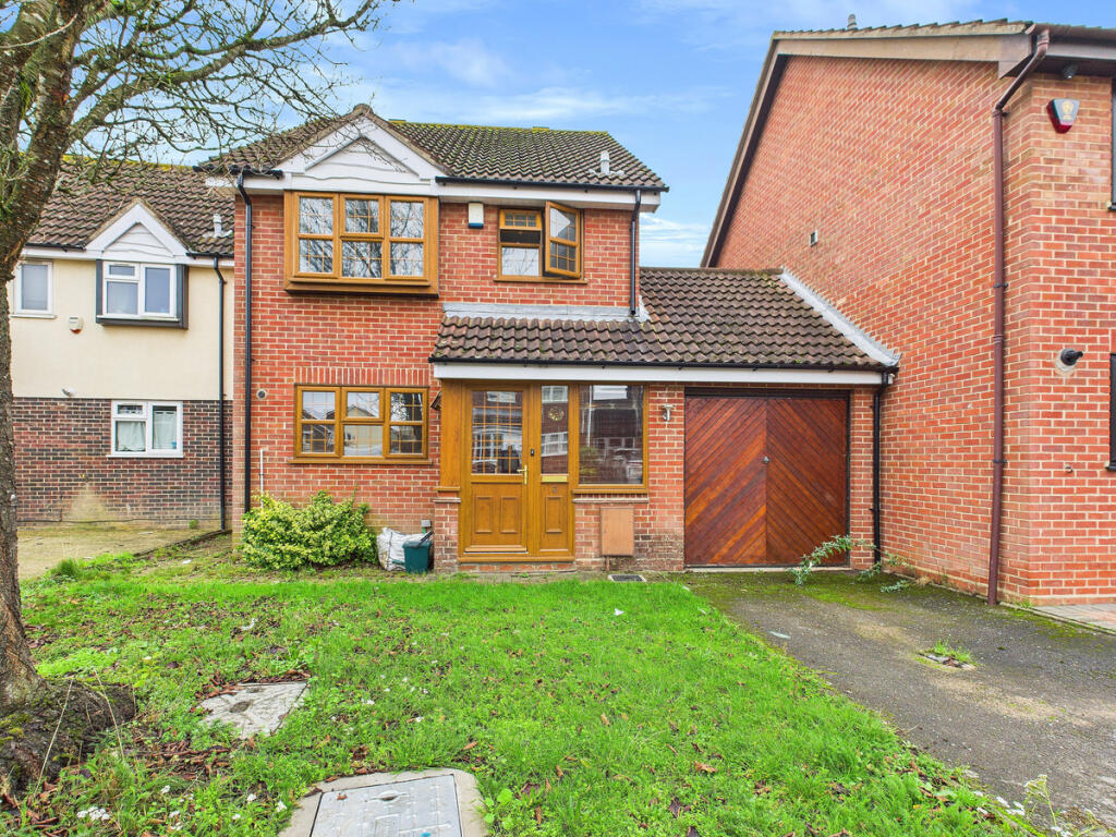 Main image of property: Chirk Close, Hayes, UB4