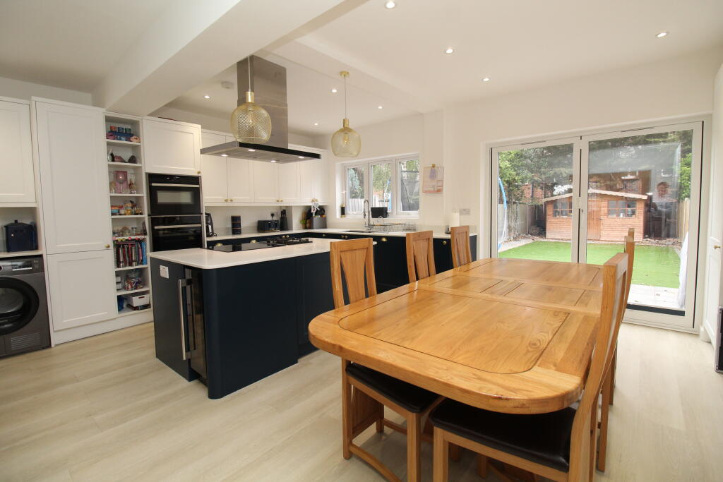 Main image of property: Oakleafe Gardens, Ilford IG6 1LQ