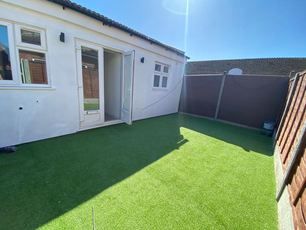 Main image of property: Rear 45 Park Road Ilford IG1 1SB