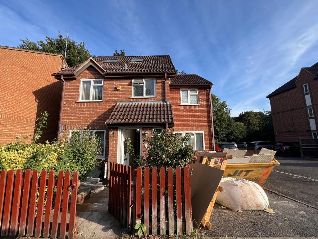 Main image of property: Littlebrook Avenue, Slough, Berkshire, SL2