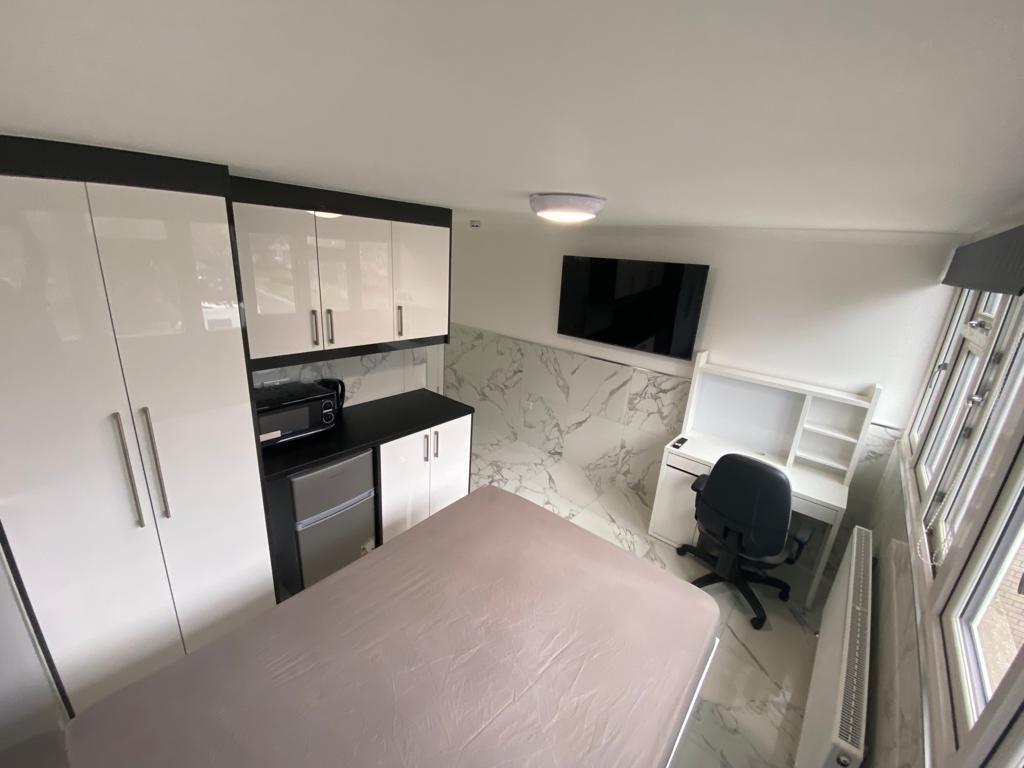 Main image of property: Harries Road, Hayes, Middlesex, UB4