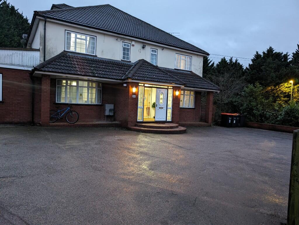 Main image of property: Chalk Hill, Dunstable, Bedfordshire, LU6