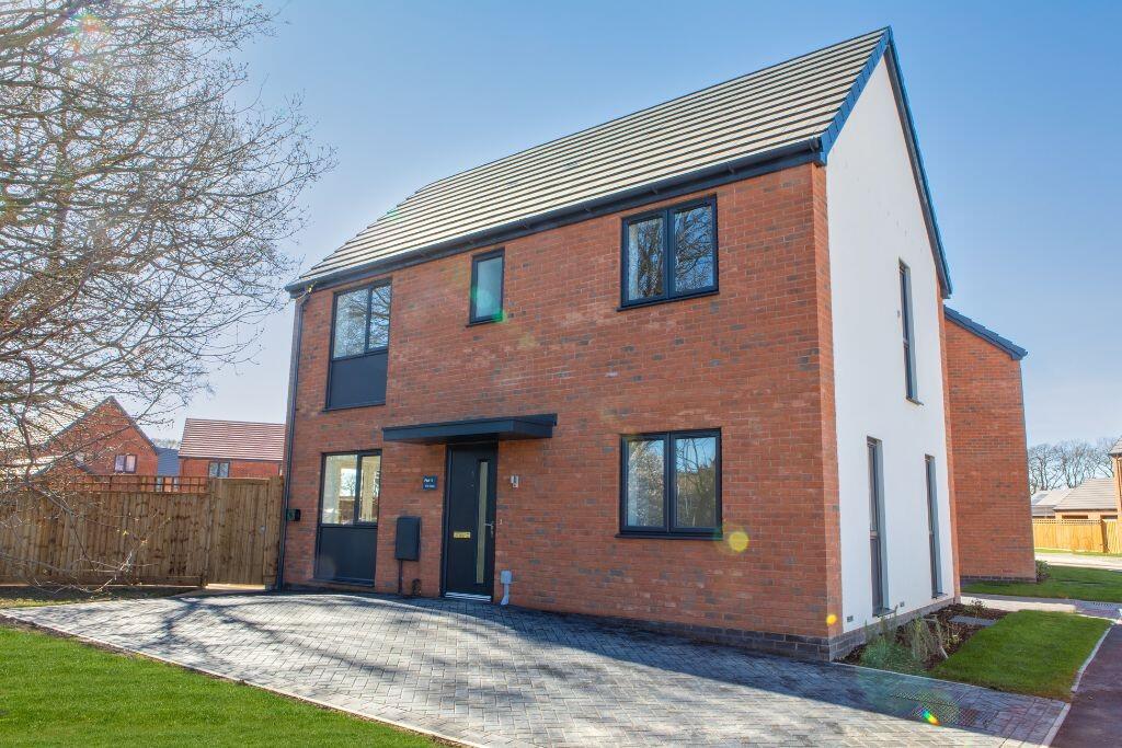 Main image of property: Parkway,
Gaywood,
King's Lynn,
Norfolk,
PE30 4WU