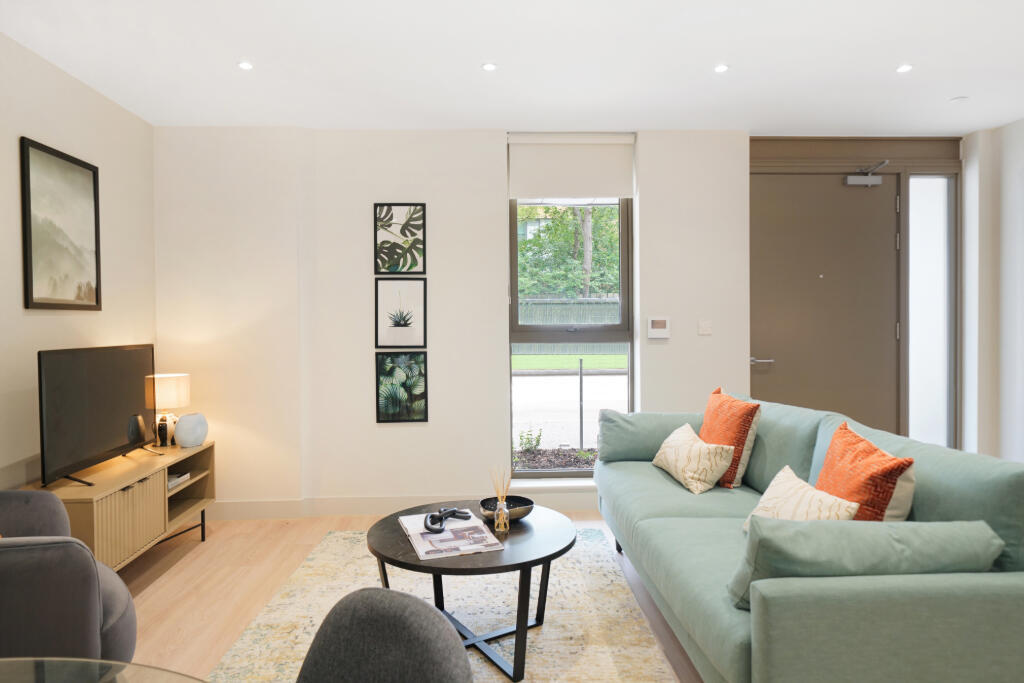 Main image of property: The Oakgate