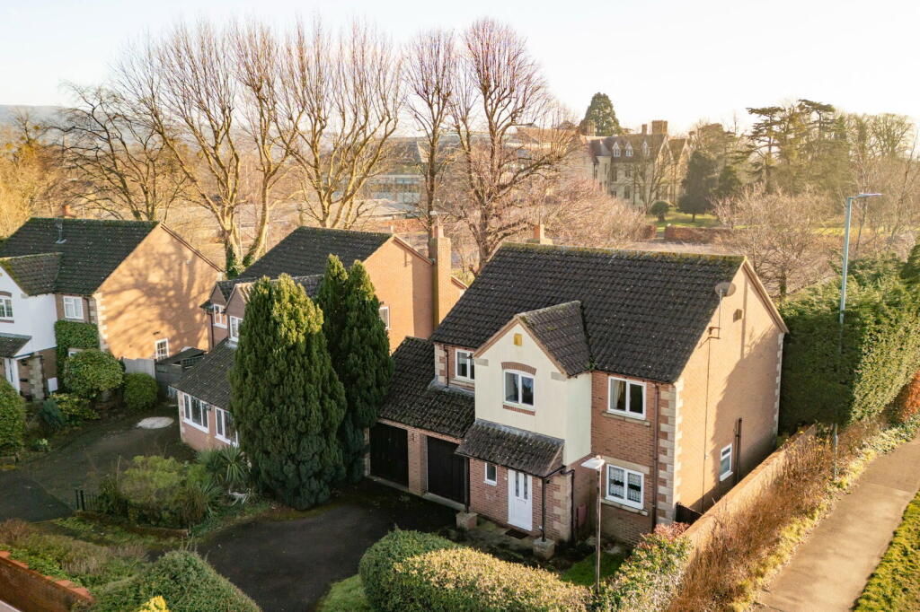 Main image of property: Littlecote Close, Bishops Cleeve, Cheltenham, GL52