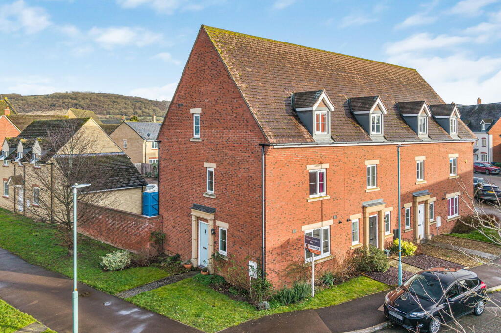 Main image of property: Greenacre Way, Bishops Cleeve, Cheltenham, GL52