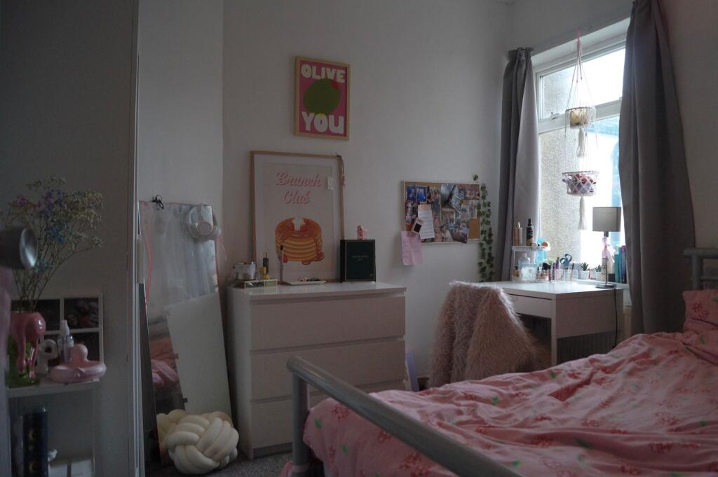 Additional property image - Brentry Road, Bristol, BS16