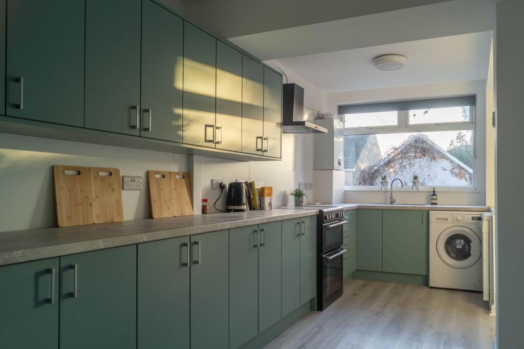 Main image of property: Fifth Avenue, Bristol, BS7