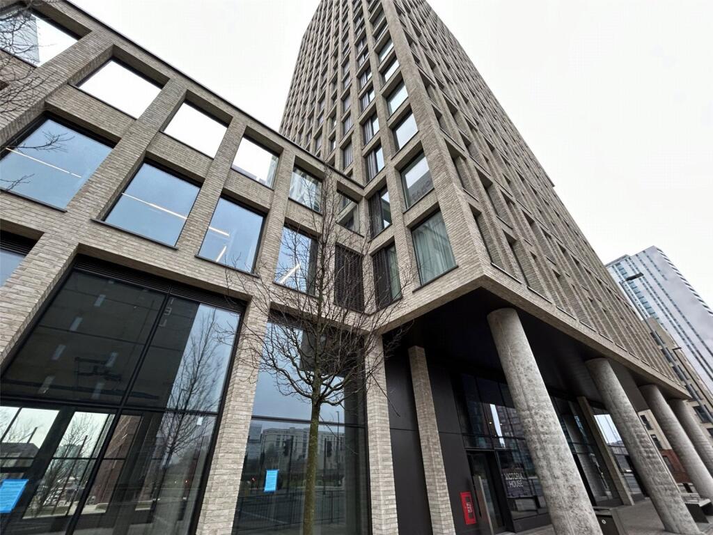 Main image of property: Victoria House, Manchester, M4