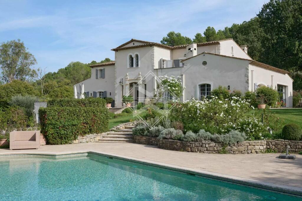 Main image of property: Provence-Alps-Cote d`Azur, Alpes-Maritimes, Valbonne