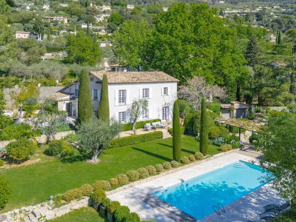 Main image of property: Provence-Alps-Cote d`Azur, Alpes-Maritimes, Spéracèdes