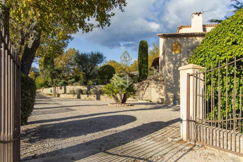Main image of property: Provence-Alps-Cote d`Azur, Var, Fayence