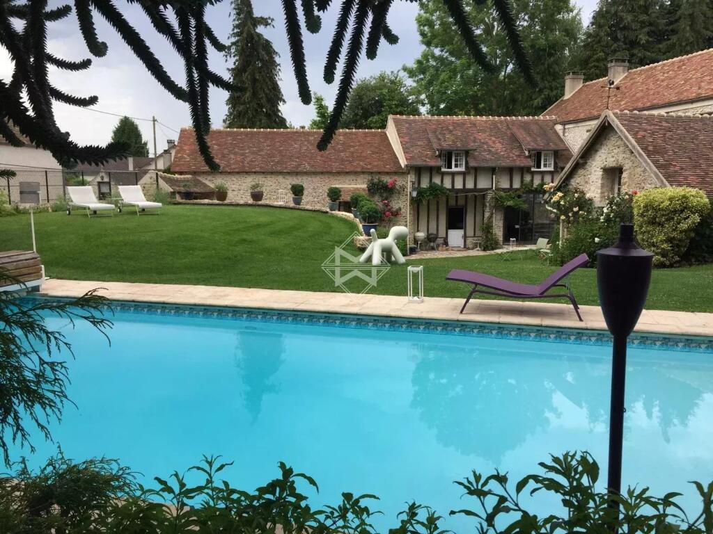 Main image of property: Paris-Isle of France, Yvelines, Auteuil