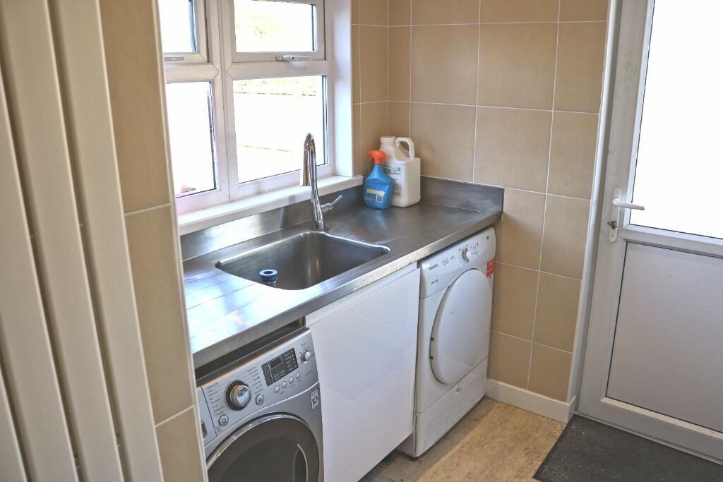 Additional property image - Mersea Road, CO5