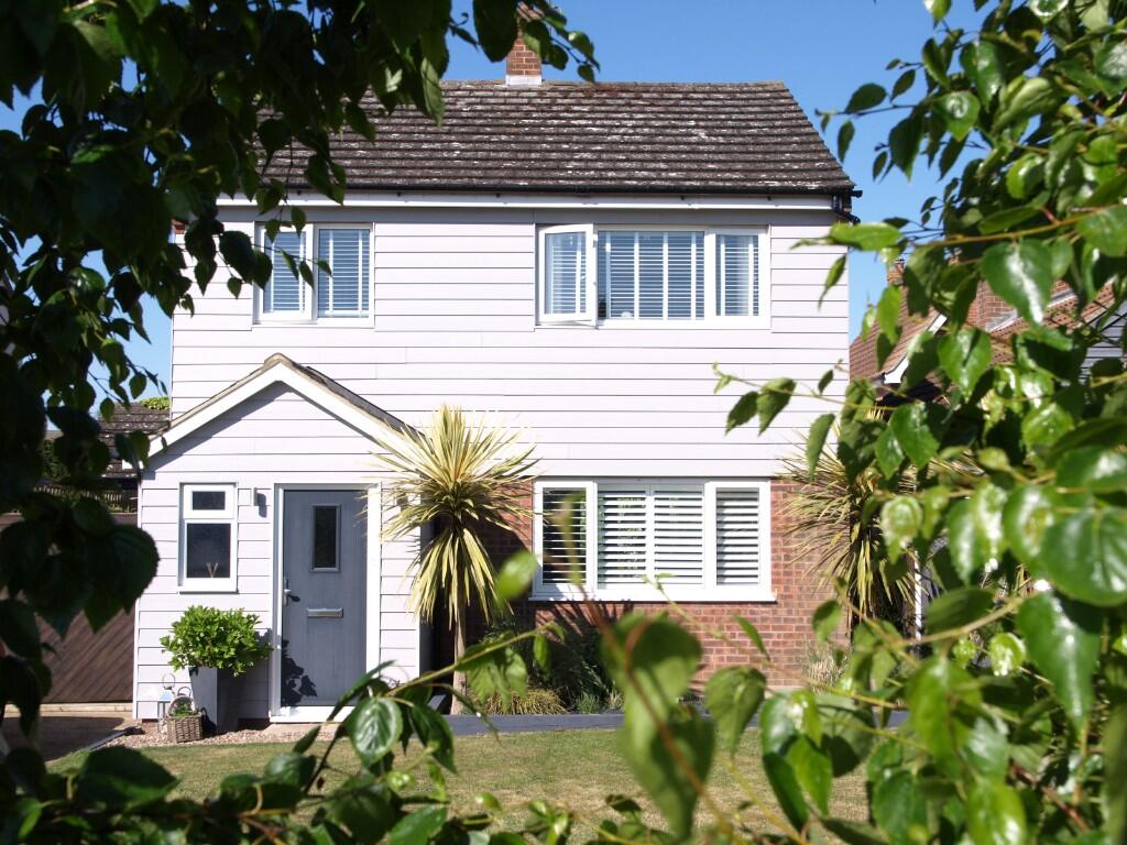 Main image of property: Oakwood Avenue, CO5