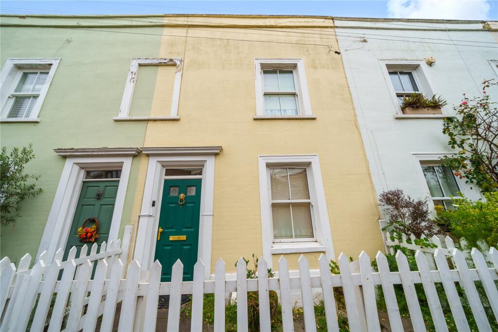 Main image of property: Holly Walk, Enfield, EN2