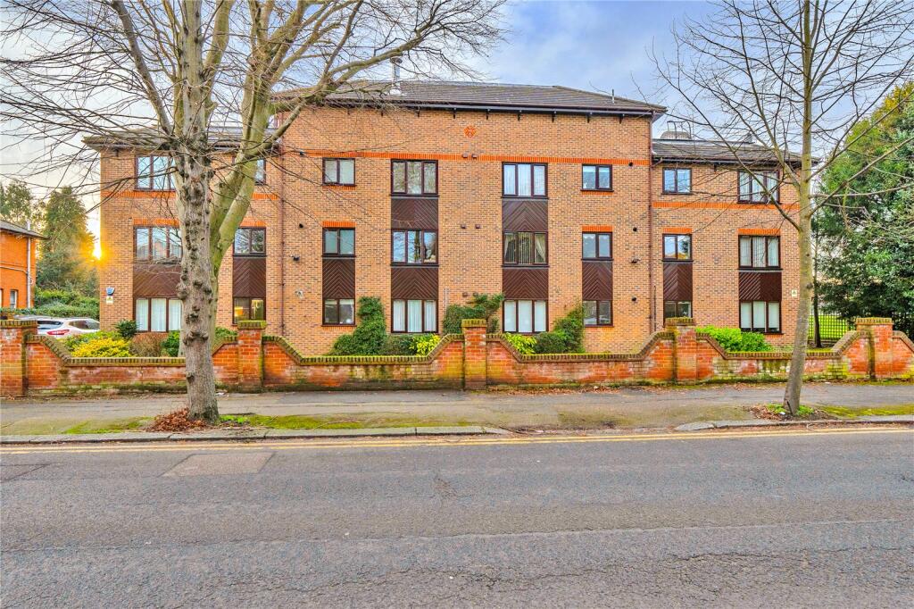 Main image of property: Wellington Road, Enfield, EN1