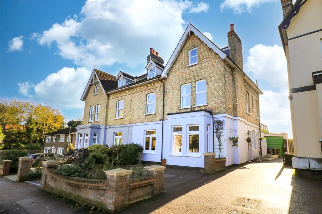 Main image of property: Chase Green Avenue, Enfield, EN2