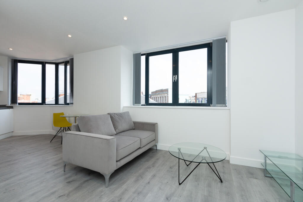 Main image of property: 27 Copenhagen Court, 32 New Street, Basingstoke, RG21 7DT