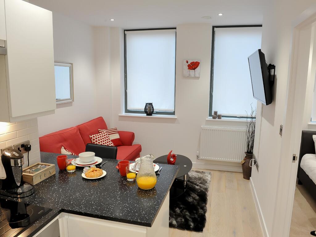 Main image of property: 307 Garrard House, Reading Station