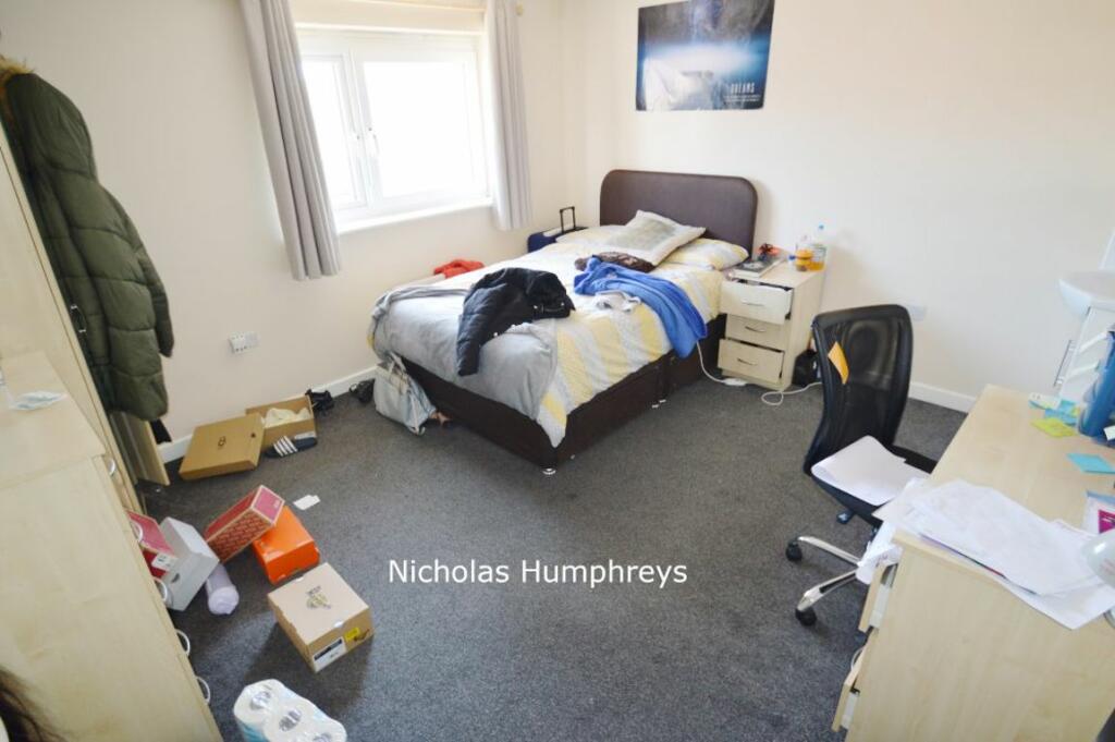 Additional property image - Aviation Avenue