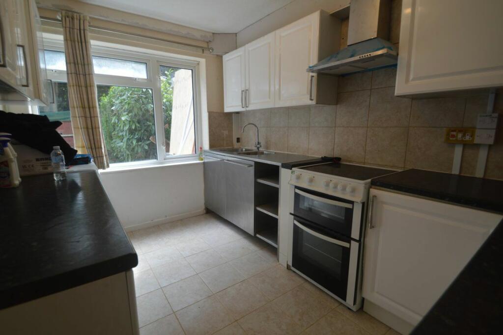 Additional property image - De Havilland Close