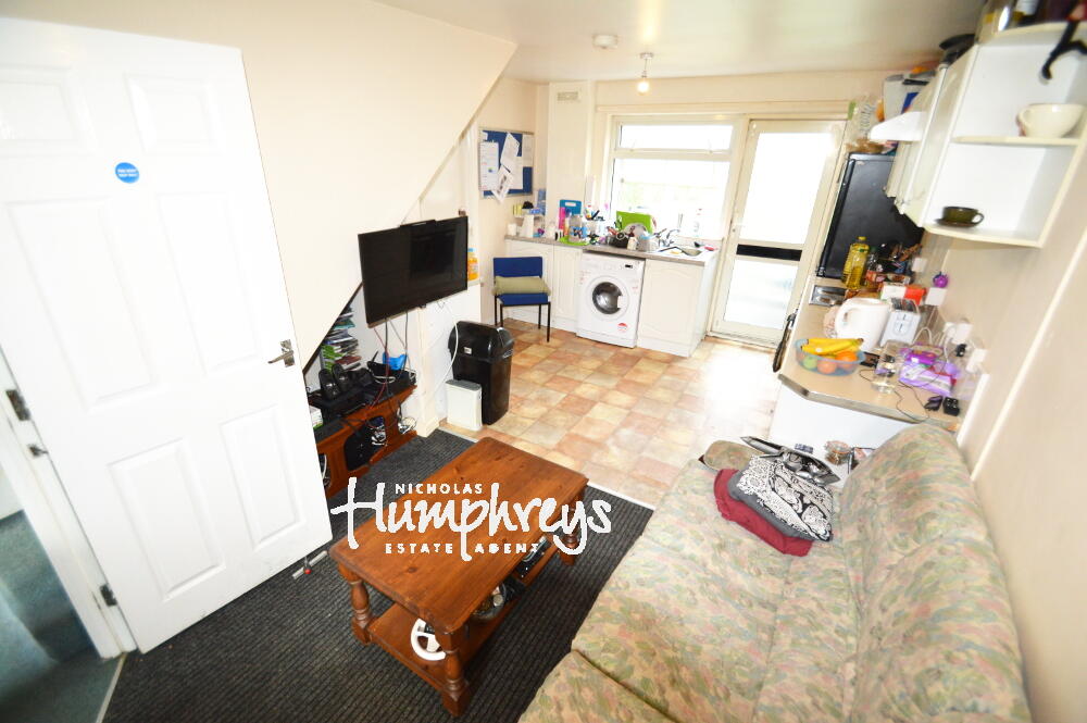 Main image of property: Hillcrest, Hatfield, AL10