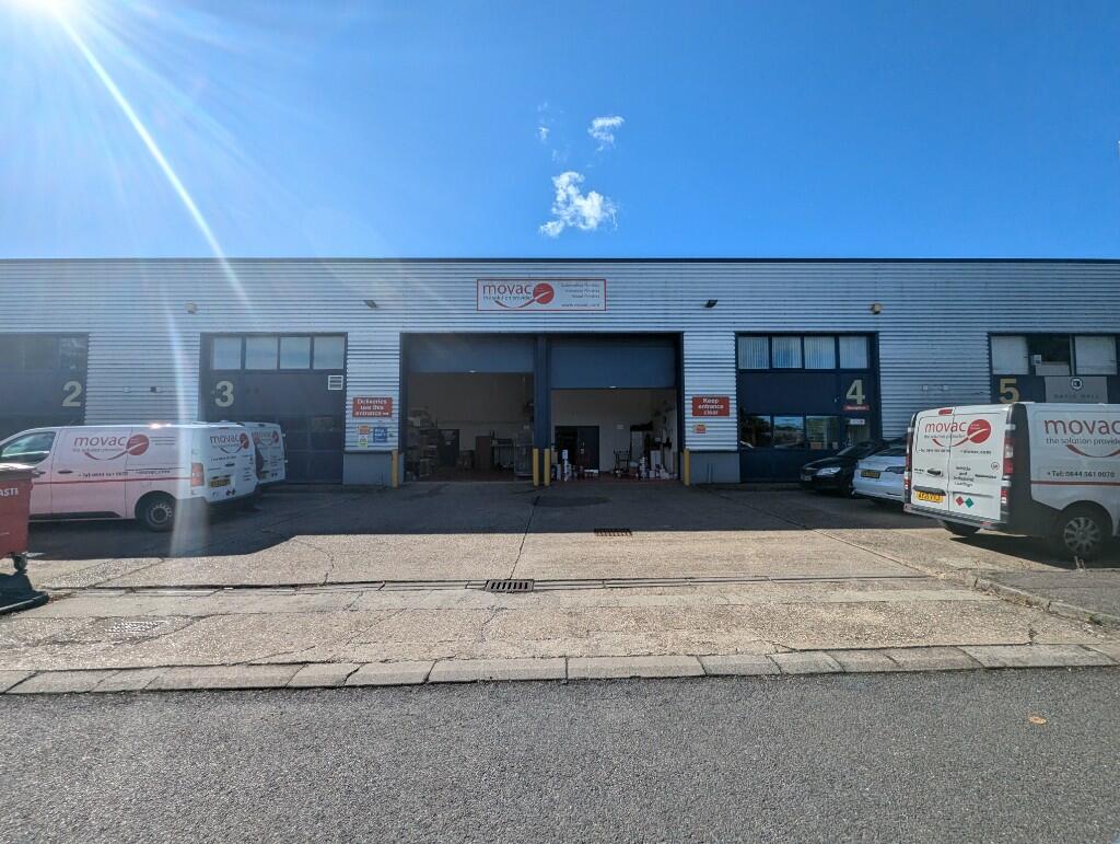 Main image of property: 4 Saxon Way, Melbourn, Royston, SG8 6DN
